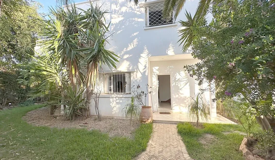 Villa for rent 28 000 dh 445 sqm, 3 rooms - CIL Casablanca
