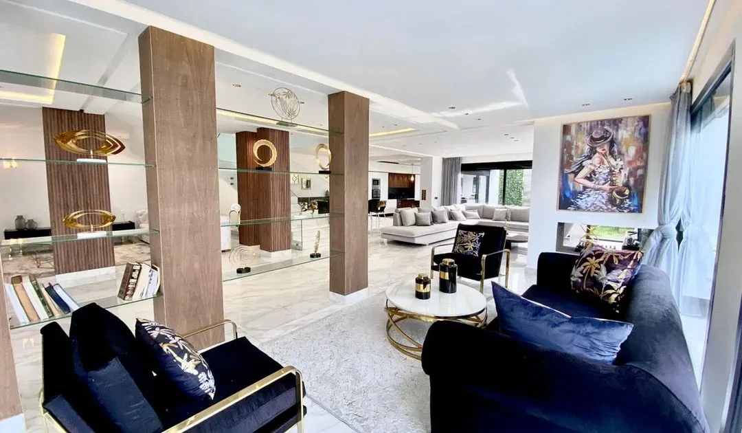 Villa for Sale 17 700 000 dh 404 sqm, 5 rooms - Ain Diab Casablanca