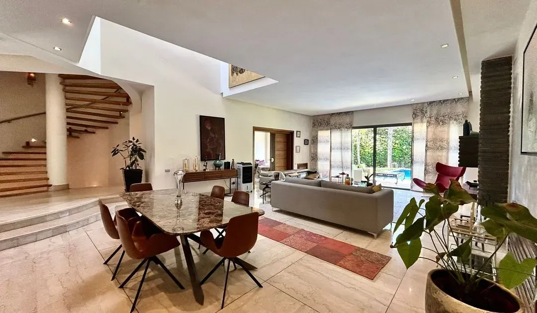Villa for Sale 12 900 000 dh 600 sqm, 4 rooms - Ain Diab Extension Casablanca