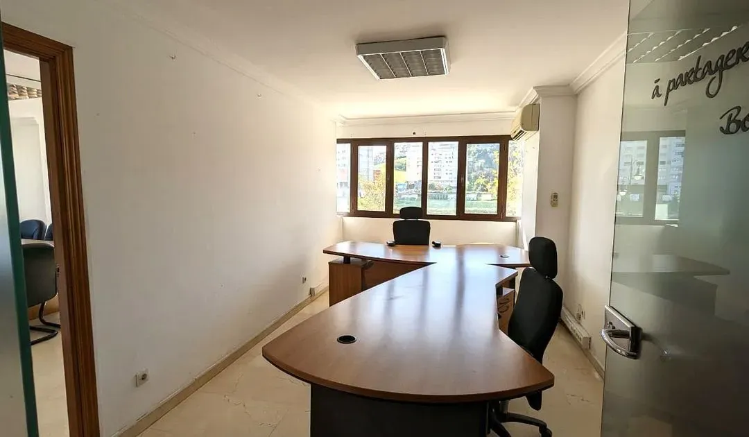Bureau à louer 12 000 dh 120 m² - Mghogha Tanger