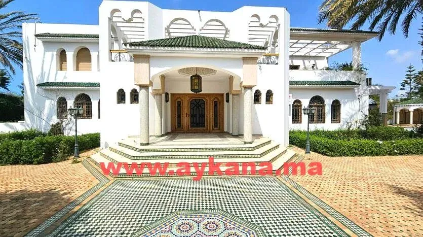 Villa à vendre 35 000 000 dh 3 815 m², 6 chambres - Souissi Rabat