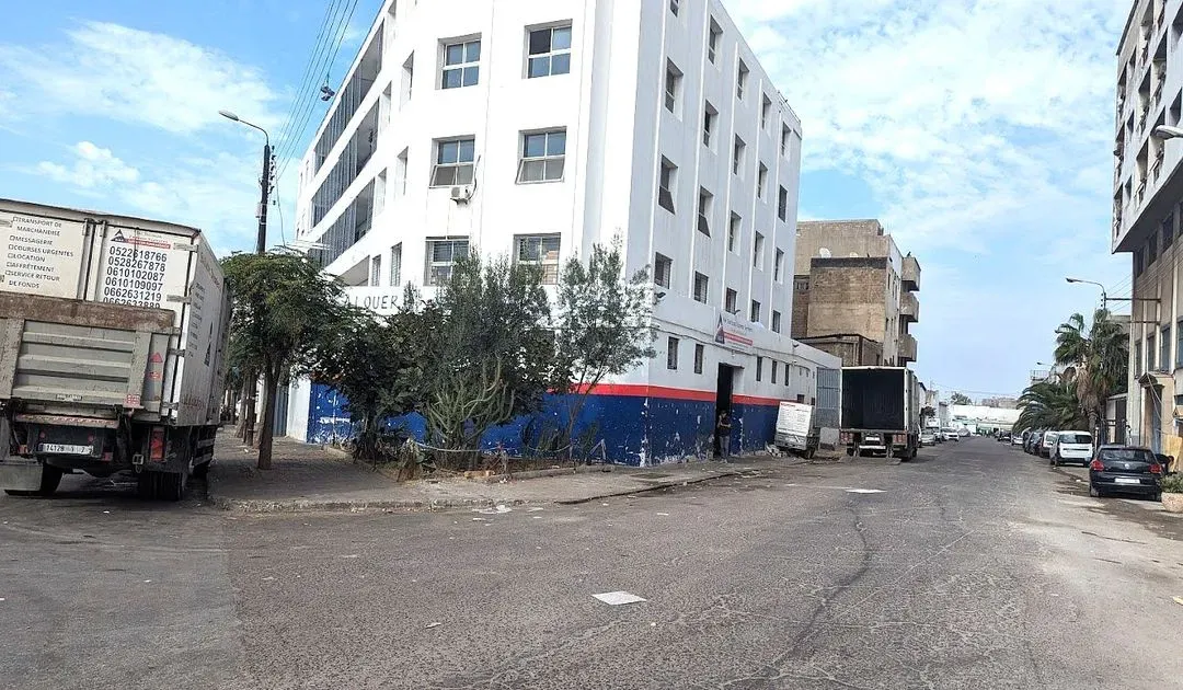 Industrial Building for rent 25 000 dh 350 sqm - Ain Borja Casablanca