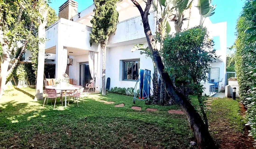 Villa for rent 32 000 dh 650 sqm, 5 rooms - Ain Diab Casablanca