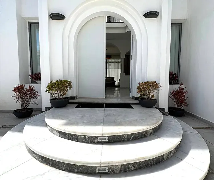 Villa à louer 3 500 dh 300 m², 4 chambres - Harhoura Skhirate- Témara