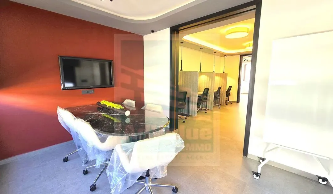 مكتب للكراء 400 12 د٠م 61 م² - بوسيجور الدار البيضاء