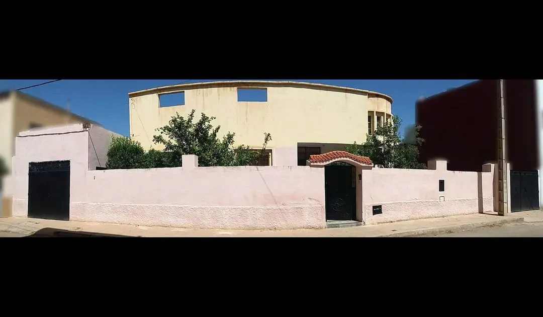Villa for Sale 3 000 000 dh 517 sqm, 4 rooms - Hay Massira Oujda-Angad