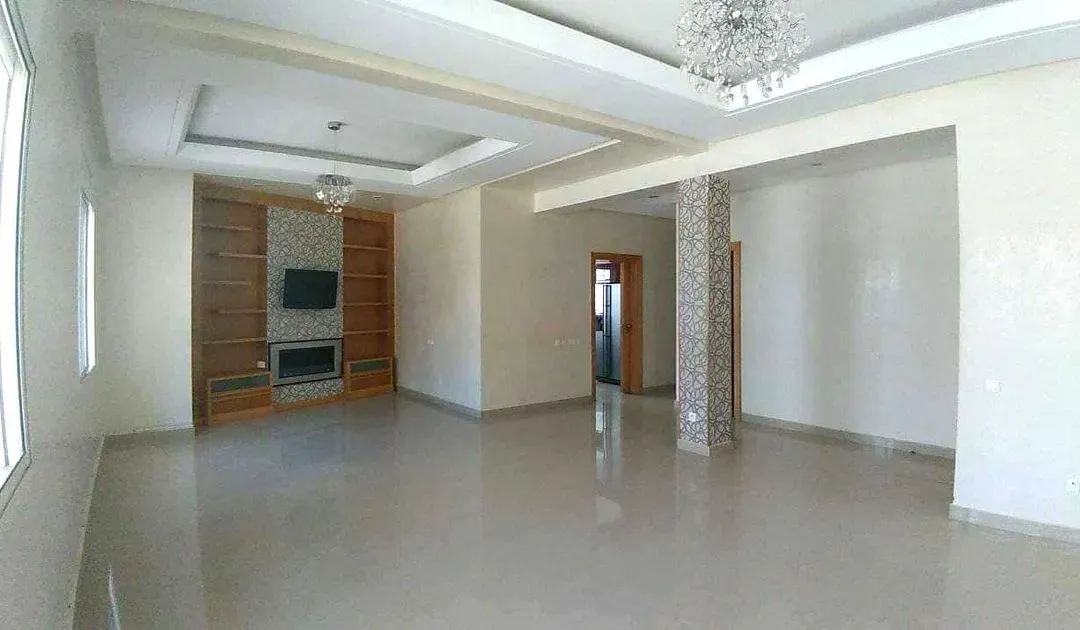 Appartement à louer 8 500 dh 156 m², 3 chambres - Ain Diab Extension Casablanca