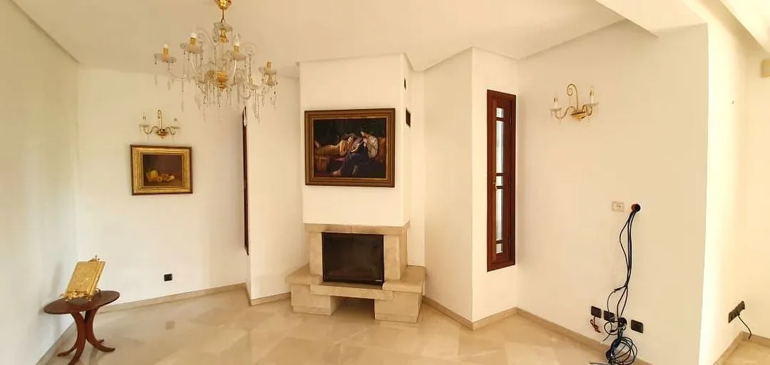 Villa à vendre 20 000 000 dh 700 m², 6 chambres - Ain Diab Casablanca