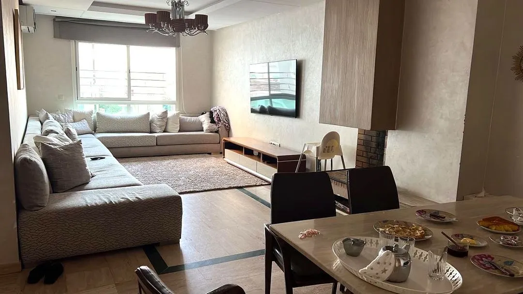 شقة للكراء 000 9 د٠م 126 م², 3 غرف - راسين الدار البيضاء