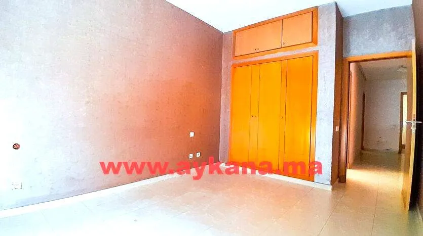 Appartement à louer 11 500 dh 165 m², 5 chambres - Wifak Rabat