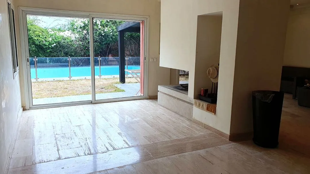 Villa à vendre 4 150 000 dh 436 m², 3 chambres - Tamaris 