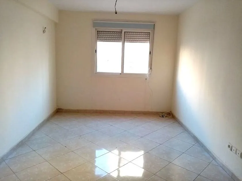 Apartment for Sale 220 000 dh 53 sqm, 3 rooms - Errahma 