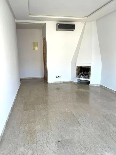 شقة للكراء 000 7 د٠م 100 م², 2 غرف - بورجون الشرق الدار البيضاء