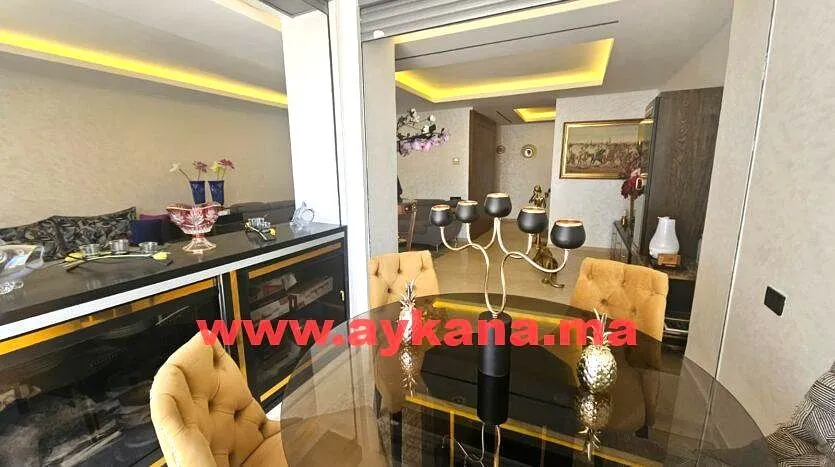 Appartement à vendre 4 800 000 dh 204 m², 3 chambres - Souissi Rabat