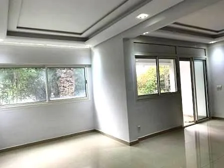 Appartement à louer 500 8 dh 90 m², 2 chambres - Quartier Administratif Rabat