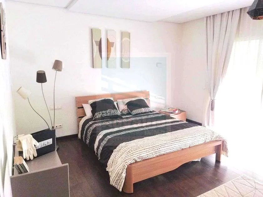 Villa for rent 30 000 dh 371 sqm, 5 rooms - Al Mostakbal Casablanca