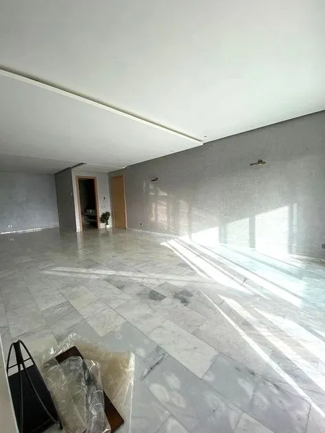 House for Sale 4 300 000 dh 0 sqm, 3 rooms - Riyad Rabat
