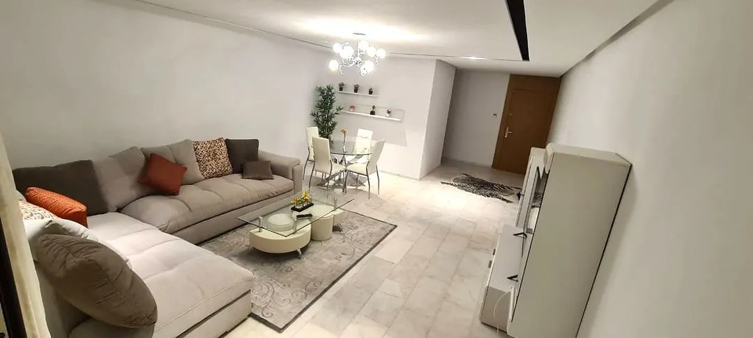 Appartement à louer 22 000 dh 160 m², 3 chambres - Riyad Rabat