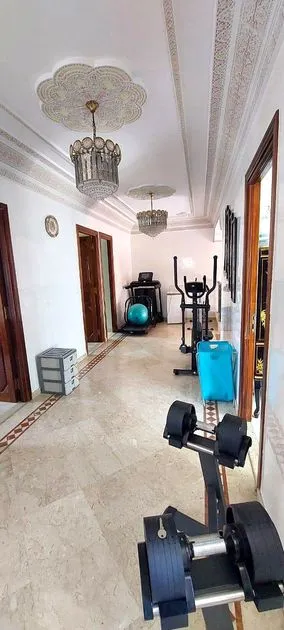 Villa à louer 20 000 dh 0 m², 4 chambres - Riyad Rabat