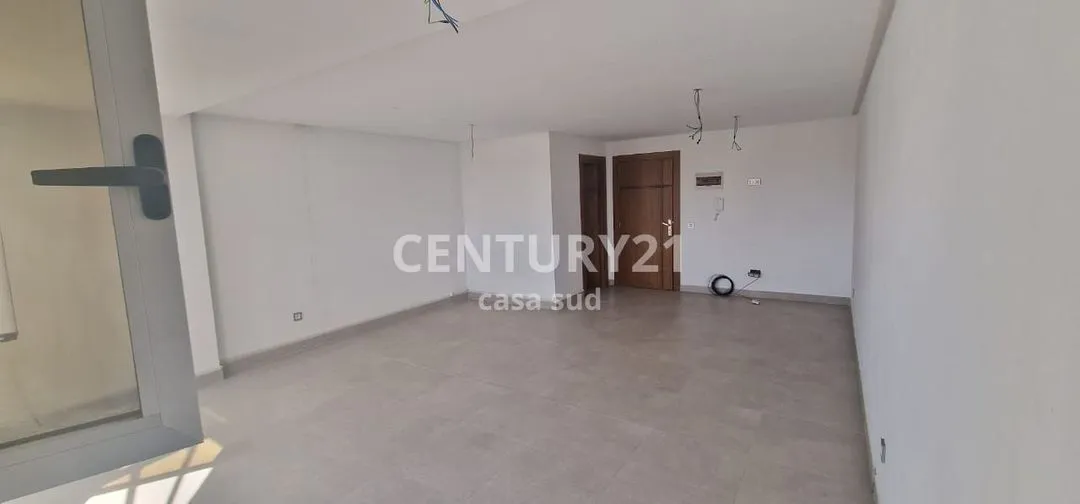 Bureau à louer 6 500 dh 37 m² - Hay Chrifa Casablanca
