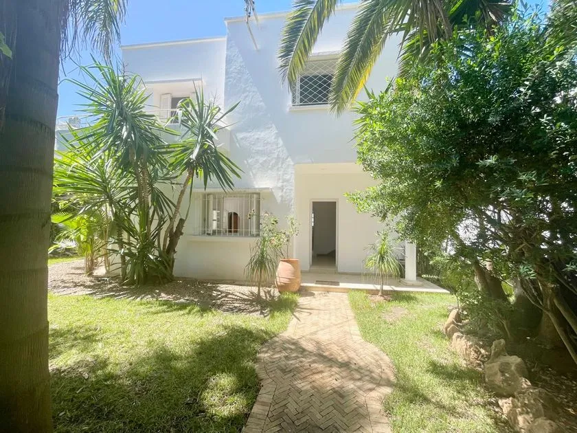 Villa à louer 28 000 dh 460 m², 3 chambres - CIL Casablanca