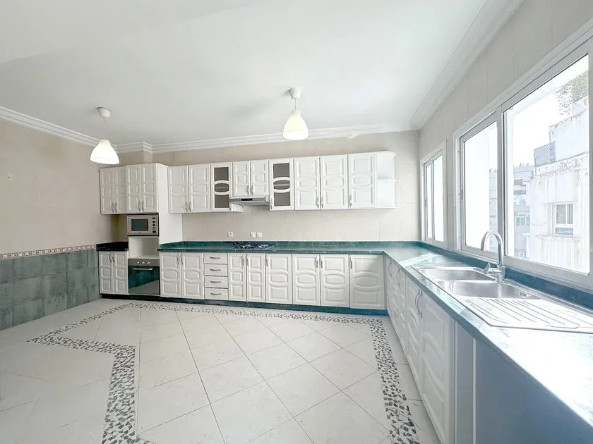 Apartment for rent 12 900 dh 180 sqm, 3 rooms - Bourgogne Ouest Casablanca