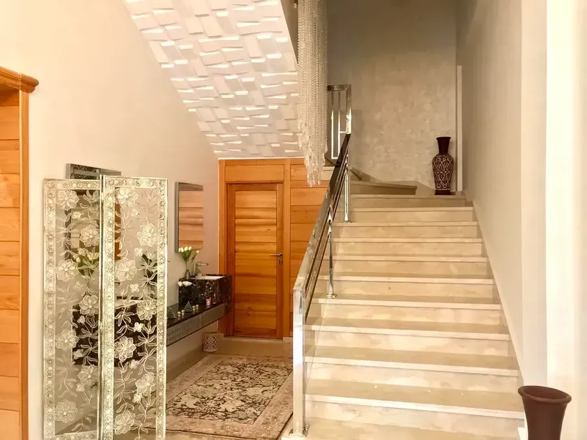 Villa for Sale 4 600 000 dh 431 sqm, 4 rooms - Targa Marrakech