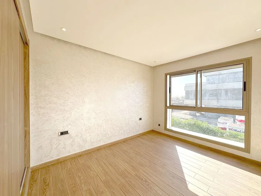 Apartment for Sale 1 600 000 dh 123 sqm, 2 rooms - Dar Bouazza 