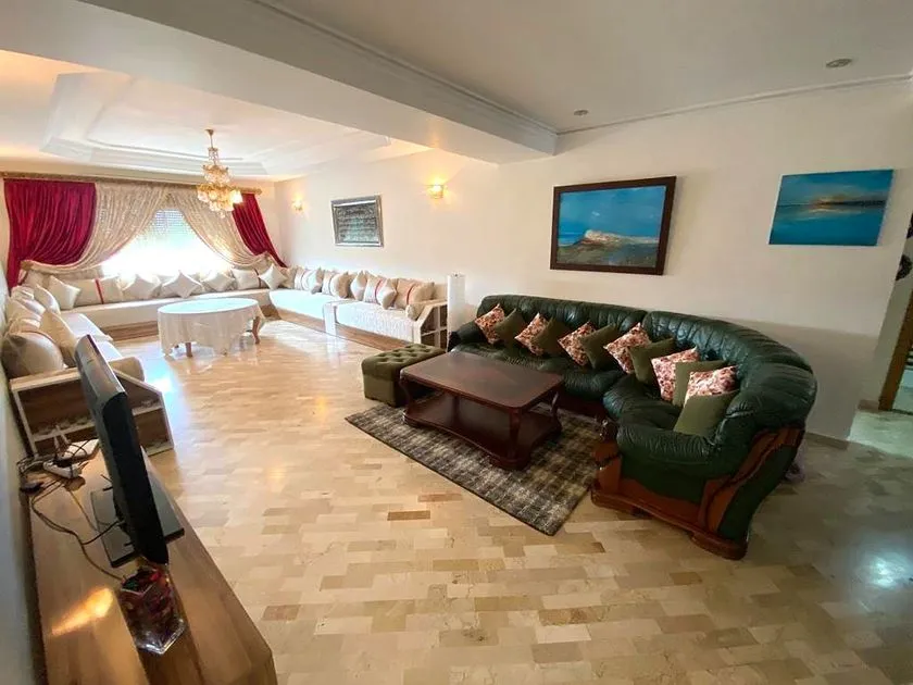 Appartement à louer 12 000 dh 132 m², 3 chambres - Riyad Rabat