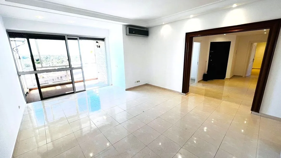 Apartment for rent 14 000 dh 219 sqm, 3 rooms - Racine Casablanca