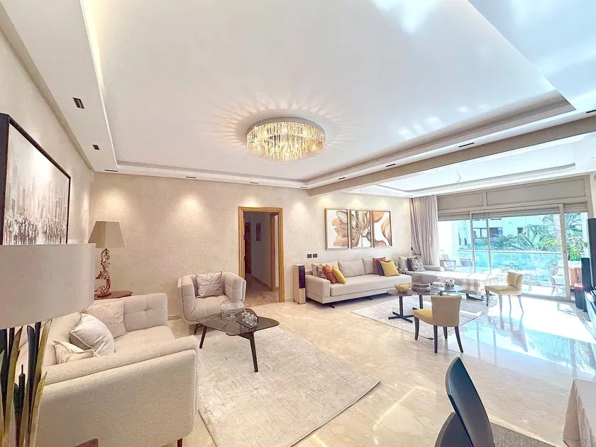 شقة للبيع 000 200 4 د٠م 190 م², 3 غرف - امتداد عين دياب الدار البيضاء