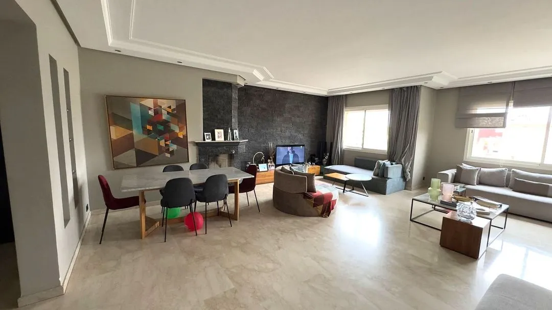 Appartement à louer 14 000 dh 140 m², 3 chambres - CIL Casablanca
