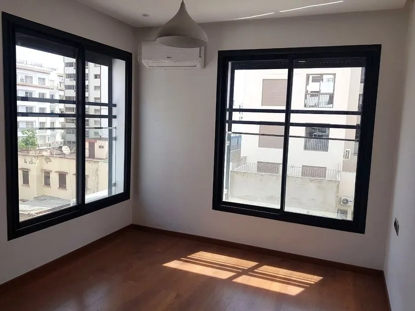 Appartement à louer 6 200 dh 0 m², 2 chambres - Franceville Casablanca