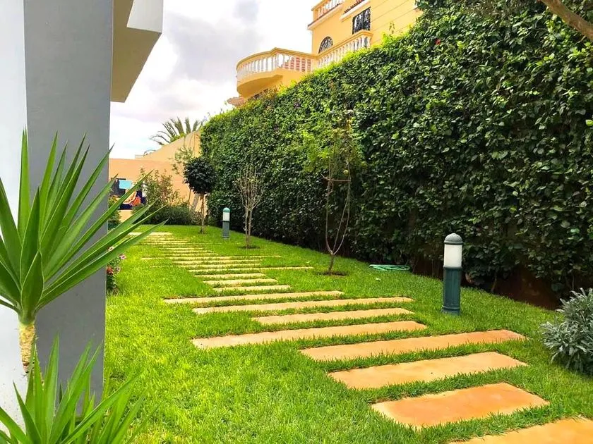 Villa à louer 35 000 dh 650 m², 4 chambres - Dar Bouazza 