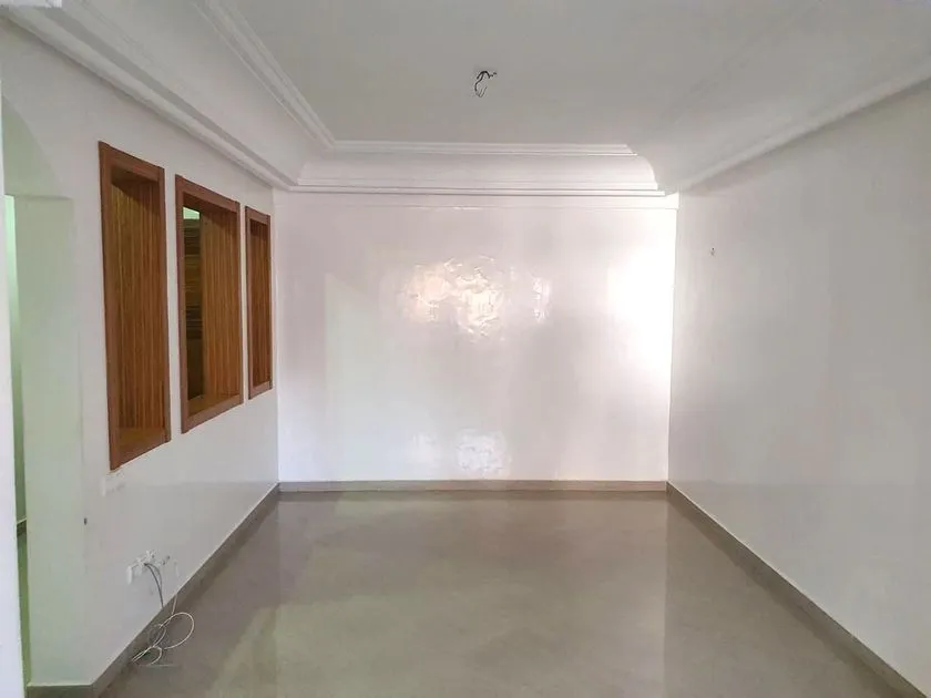 Appartement à louer 5 000 dh 96 m², 2 chambres - Roches Noires Casablanca