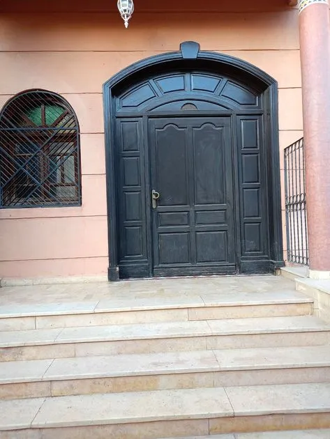 Villa à vendre 3 100 000 dh 398 m², 6 chambres - Masmoudi Marrakech
