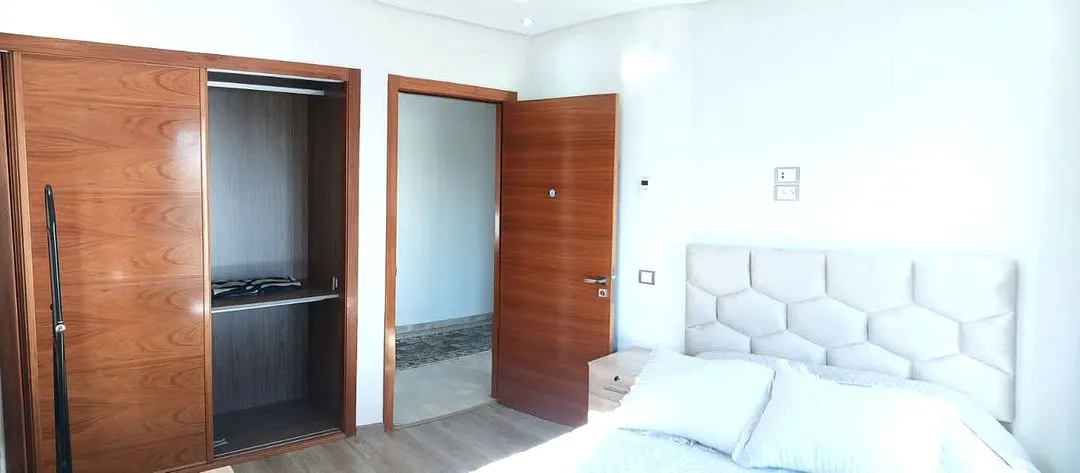 Apartment for rent 14 500 dh 131 sqm, 3 rooms - Mandarona Casablanca