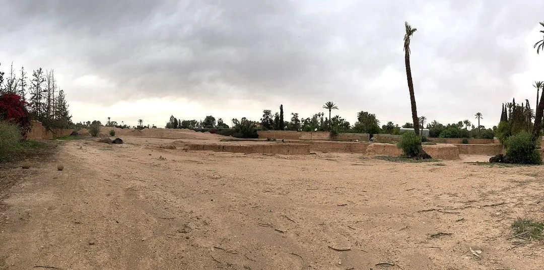 Terrain à vendre 15 000 000 dh 10 940 m² - Ennakhil (Palmeraie) Marrakech