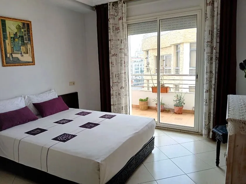 Apartment for rent 12 000 dh 128 sqm, 3 rooms - Hassan - City Center Rabat