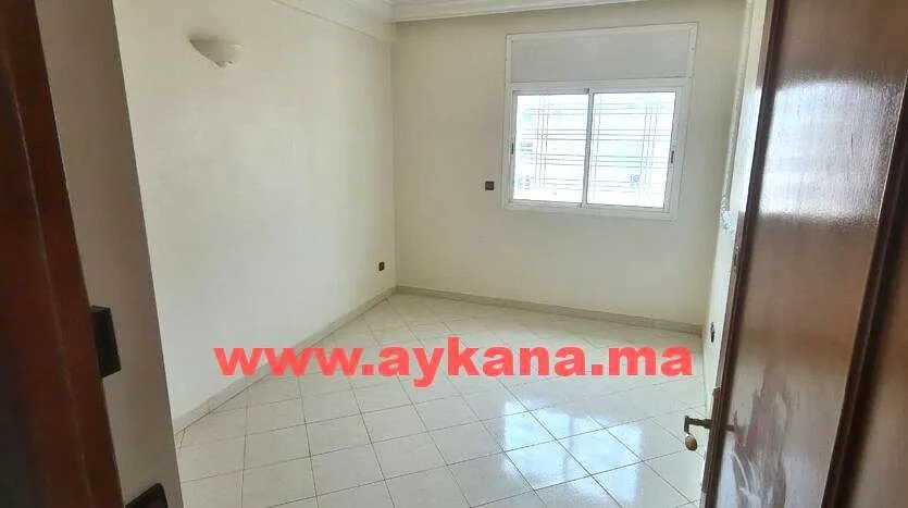 Apartment for Sale 1 800 000 dh 150 sqm, 3 rooms - Les Orangers Rabat