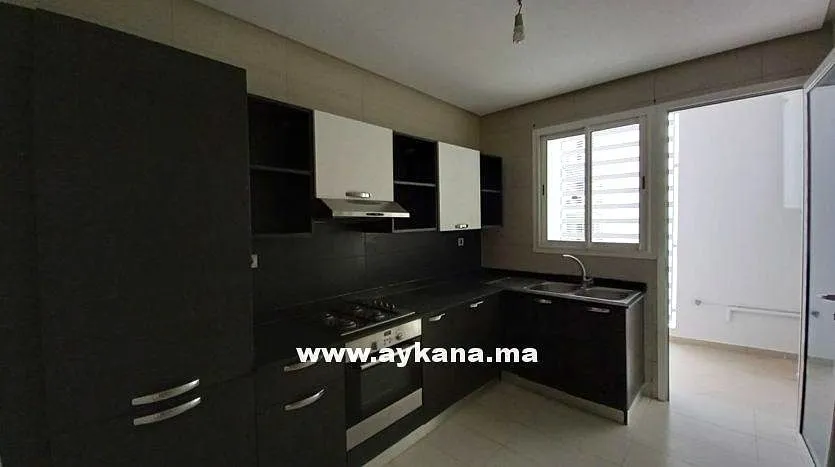 Apartment for rent 11 000 dh 169 sqm, 3 rooms - Riyad Rabat