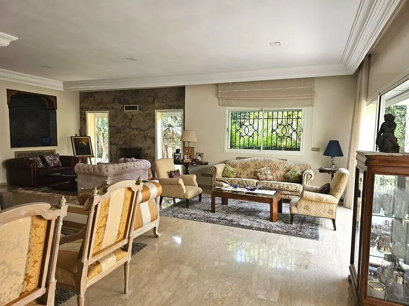 Villa for Sale 14 500 000 dh 1 057 sqm, 4 rooms - Californie Casablanca