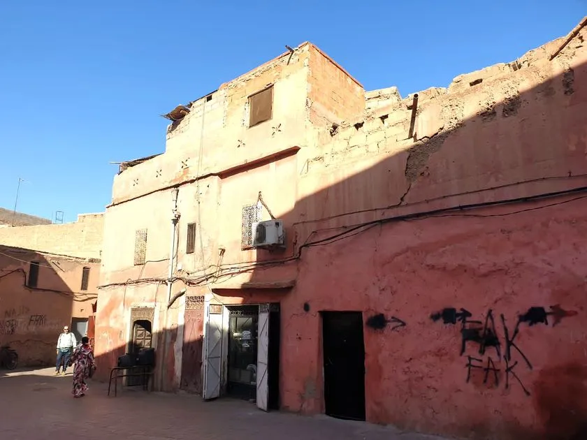 Riad for Sale 3 200 000 dh 250 sqm, 8 rooms - Arset Ben Chebli Marrakech