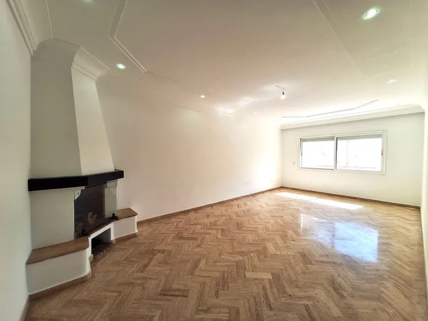 Home Staging First Image