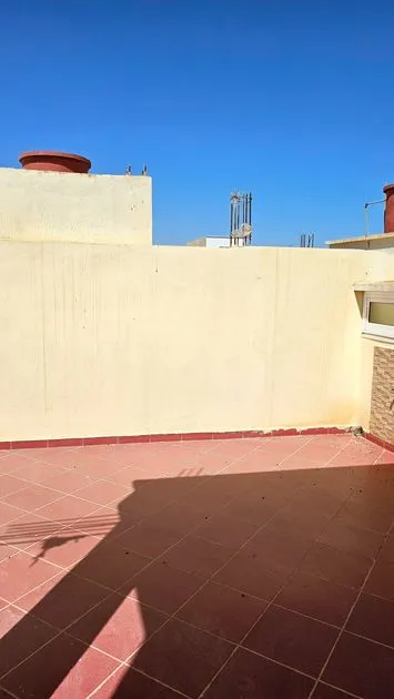 Maison à vendre 1 600 000 dh 80 m², 5 chambres - Autre Nador