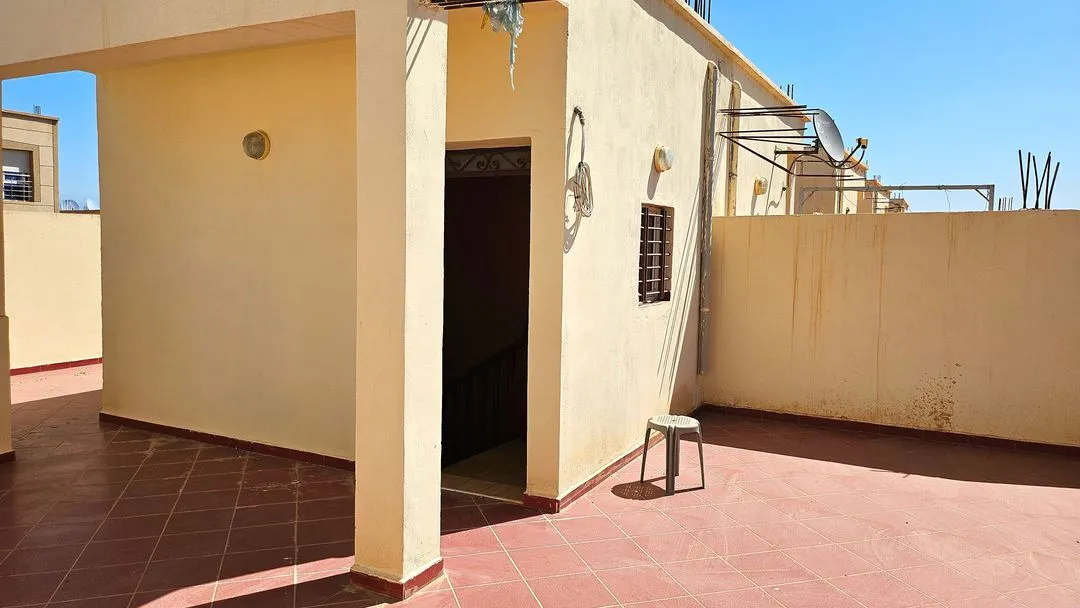 Maison à vendre 1 600 000 dh 80 m², 5 chambres - Autre Nador