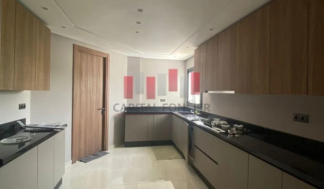 Appartement à louer 30 000 dh 180 m², 3 chambres - Anfa Supérieur Casablanca
