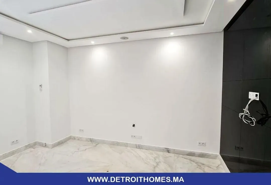 Commerce à louer 45 000 dh 150 m² - Drissia Tanger-Assilah | Agenz