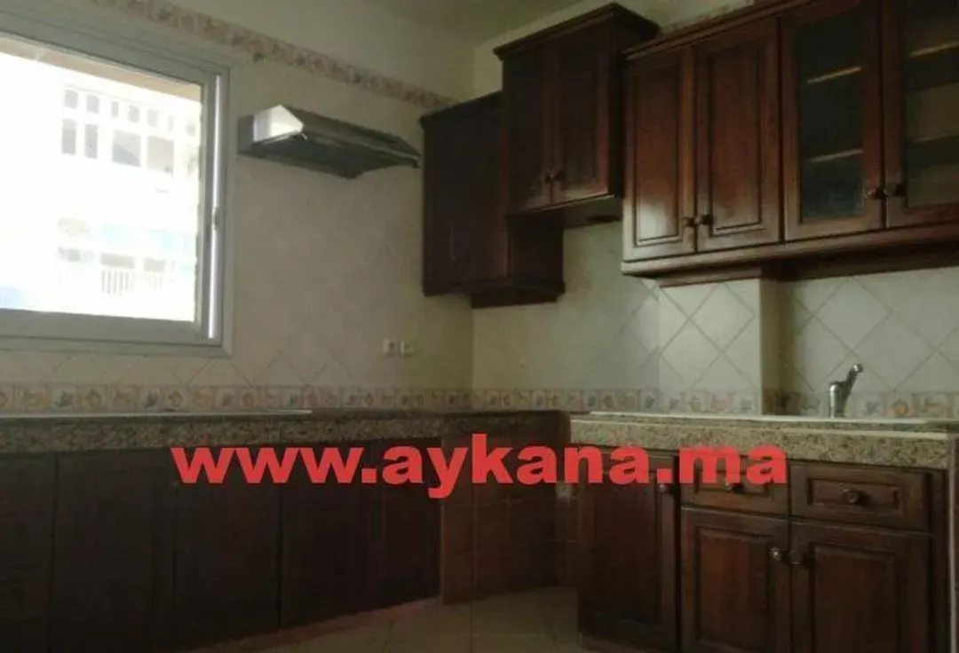Appartement à louer 11 400 dh 170 m², 3 chambres - Riyad Rabat