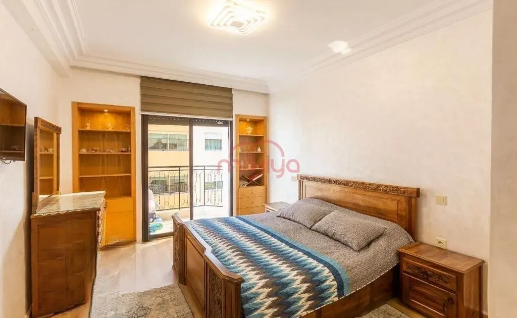 شقة للبيع 000 850 1 د٠م 154 م², 9 غرف - حي الفرح الدار البيضاء